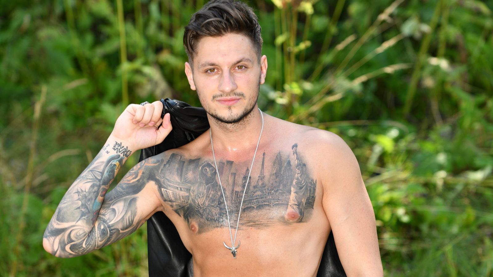 Join RyanPeks Private Chat