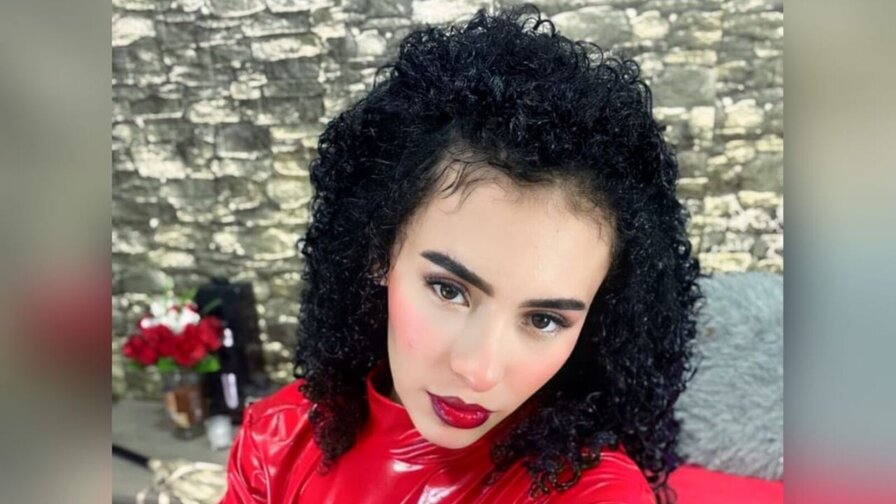 Join UrsulaHill Private Chat