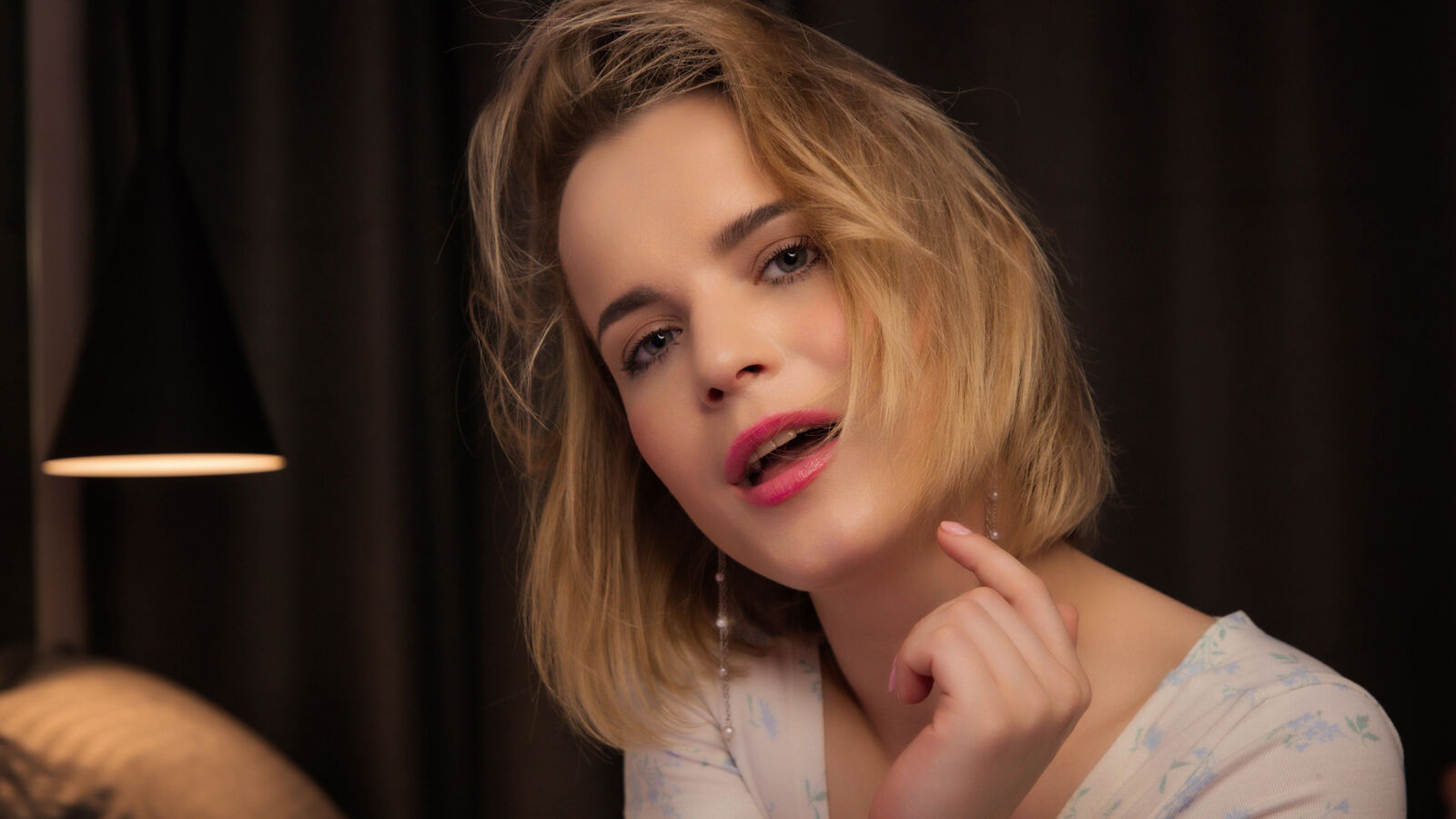 Join JessicaBeverly Private Chat