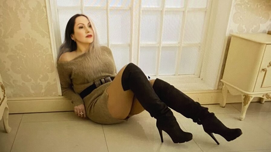 Join Renelce Private Chat