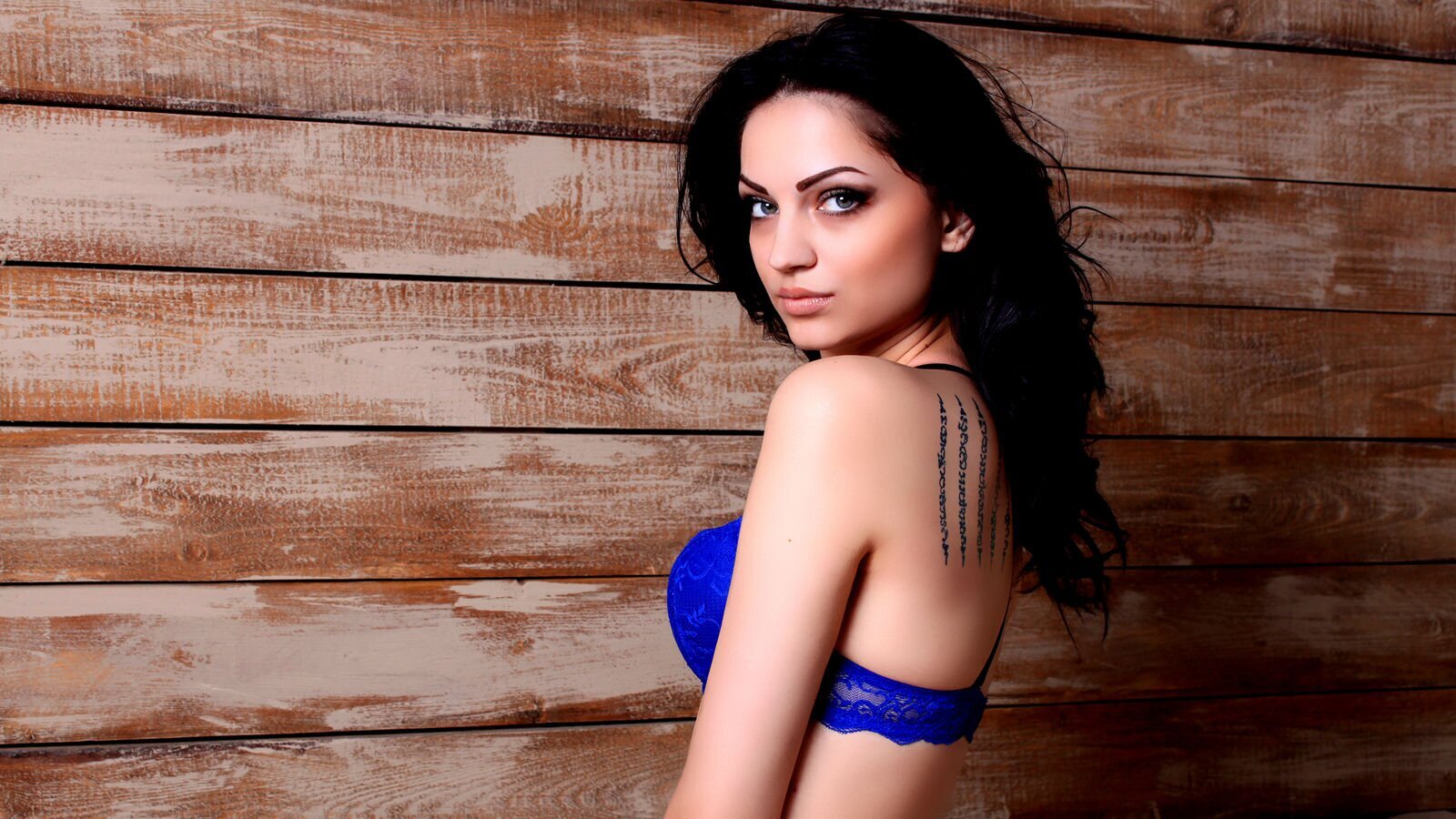 Join YoungSweetMinx Private Chat