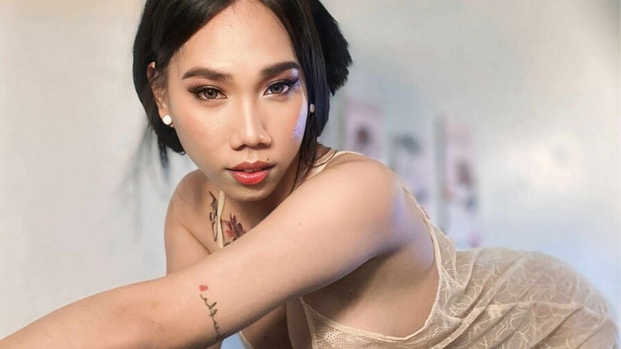 Join MereseLaurel Private Chat